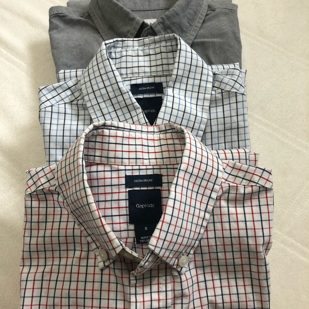 GAP botton down shirts